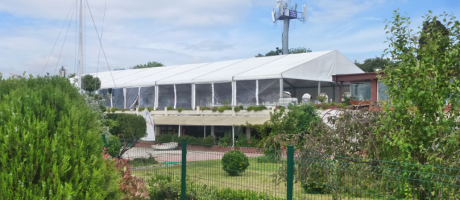 İSTANBUL YELKEN KLUBÜ’NDE DÜĞÜN